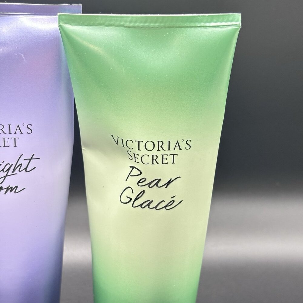 Set Of 2 Victoria Secret Hydrating Body Lotion Pear Glacé & Midnight Bloom 8 oz - Picture 2 of 16
